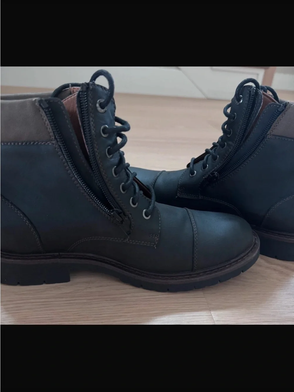 Dockers Black Lace-Up Leather Ankle Boots